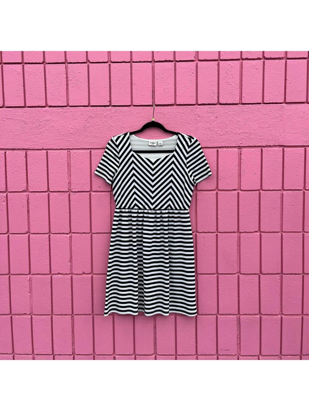 #91 XL Cato Girl's Stripe Black White Chevron Dress
